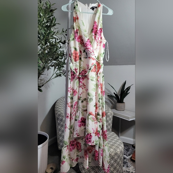 Roz & Ali Floral High Low Maxi Dress 14 - Picture 2 of 5